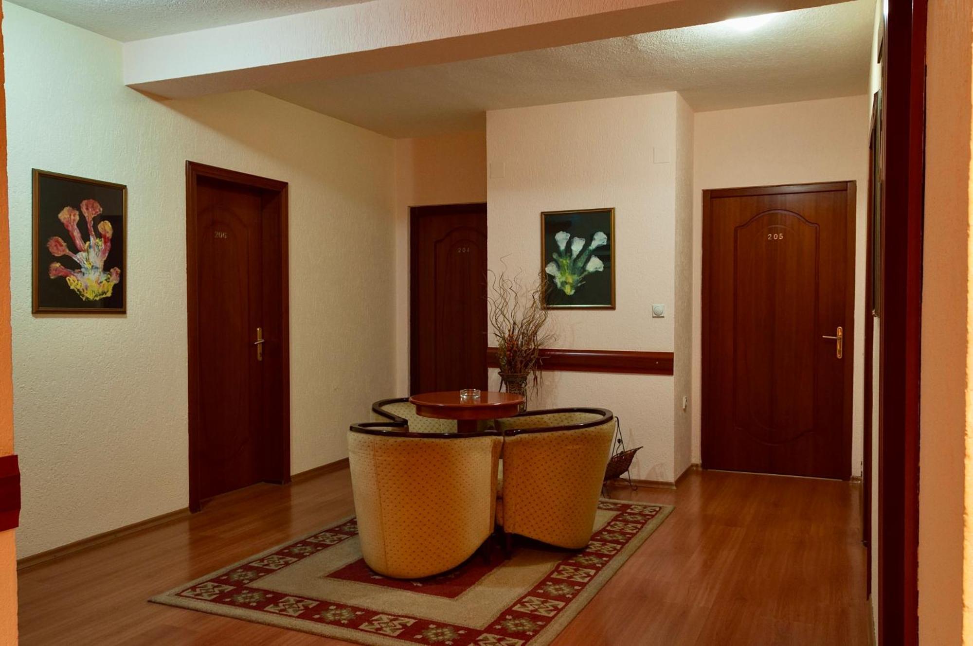 Hotel Ilinden Sztrumica Kültér fotó